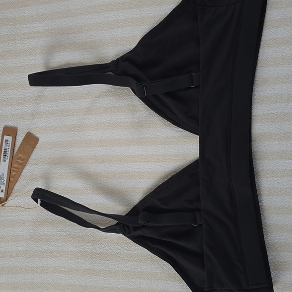 SKIMS Fits Everbody Triangle Bralette Size:Medium Onyx - Picture 3 of 5